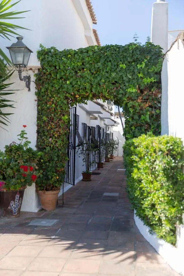 Casa Con Jardin Junto A La Playa Apartment Estepona Spain